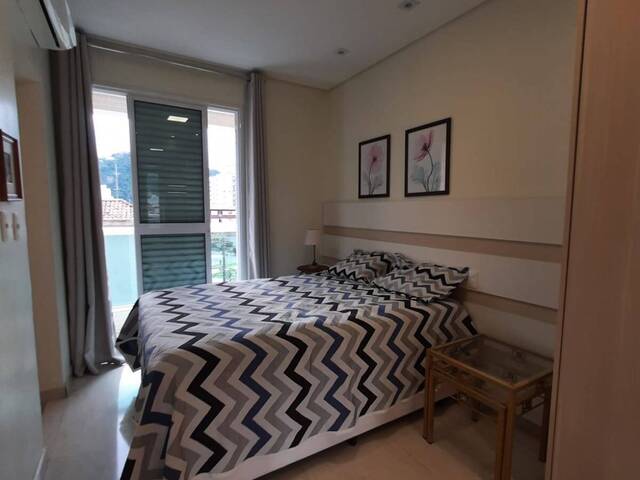 #740 - Apartamento para Locação em Santos - SP - 1