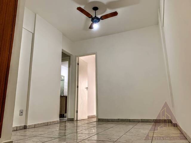 #777 - Apartamento para Locação em Santos - SP - 2