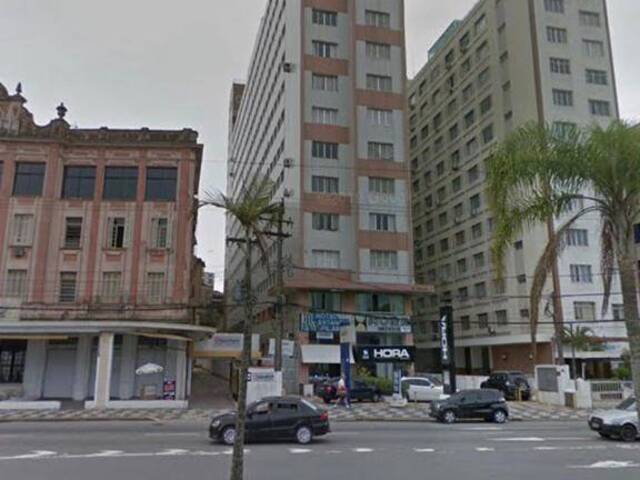#819 - Apartamento para Locação em Santos - SP