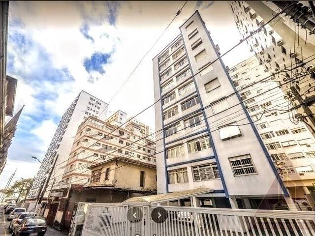 #244 - Apartamento para Venda em Santos - SP
