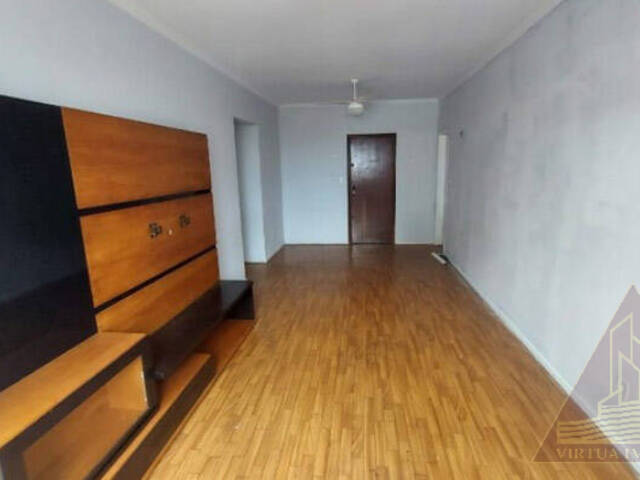 #551 - Apartamento para Locação em Santos - SP