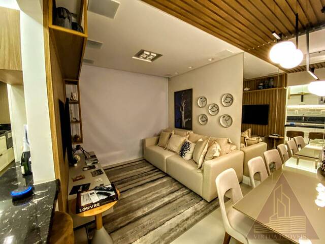 #634 - Apartamento para Locação em Santos - SP