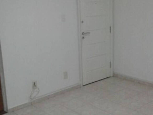#710 - Apartamento para Venda em Santos - SP - 2