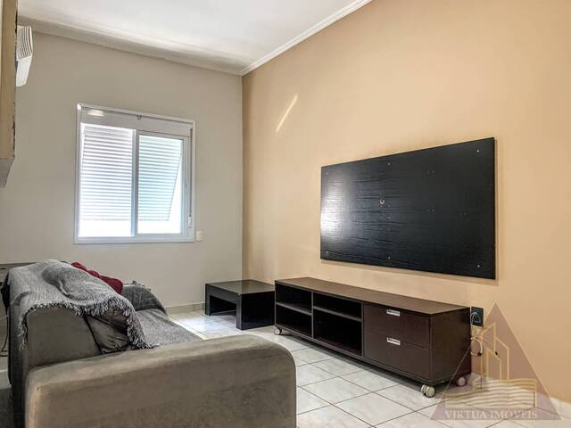 #711 - Apartamento para Locação em Santos - SP