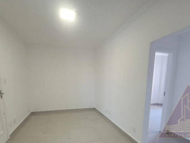 #774 - Apartamento para Locação em Santos - SP - 2
