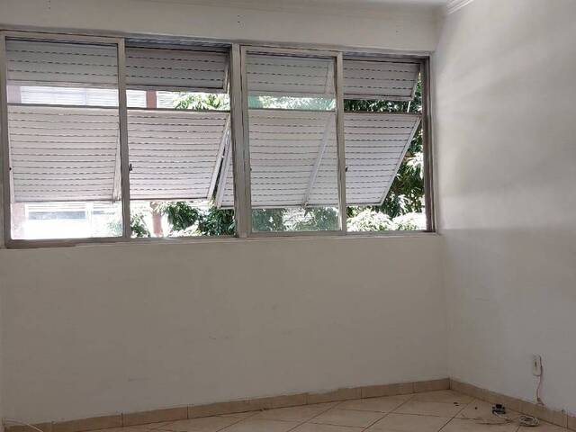#786 - Apartamento para Venda em Santos - SP