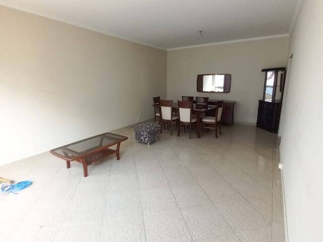 #789 - Apartamento para Locação em Santos - SP
