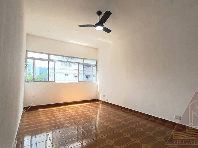 #803 - Apartamento para Venda em Santos - SP